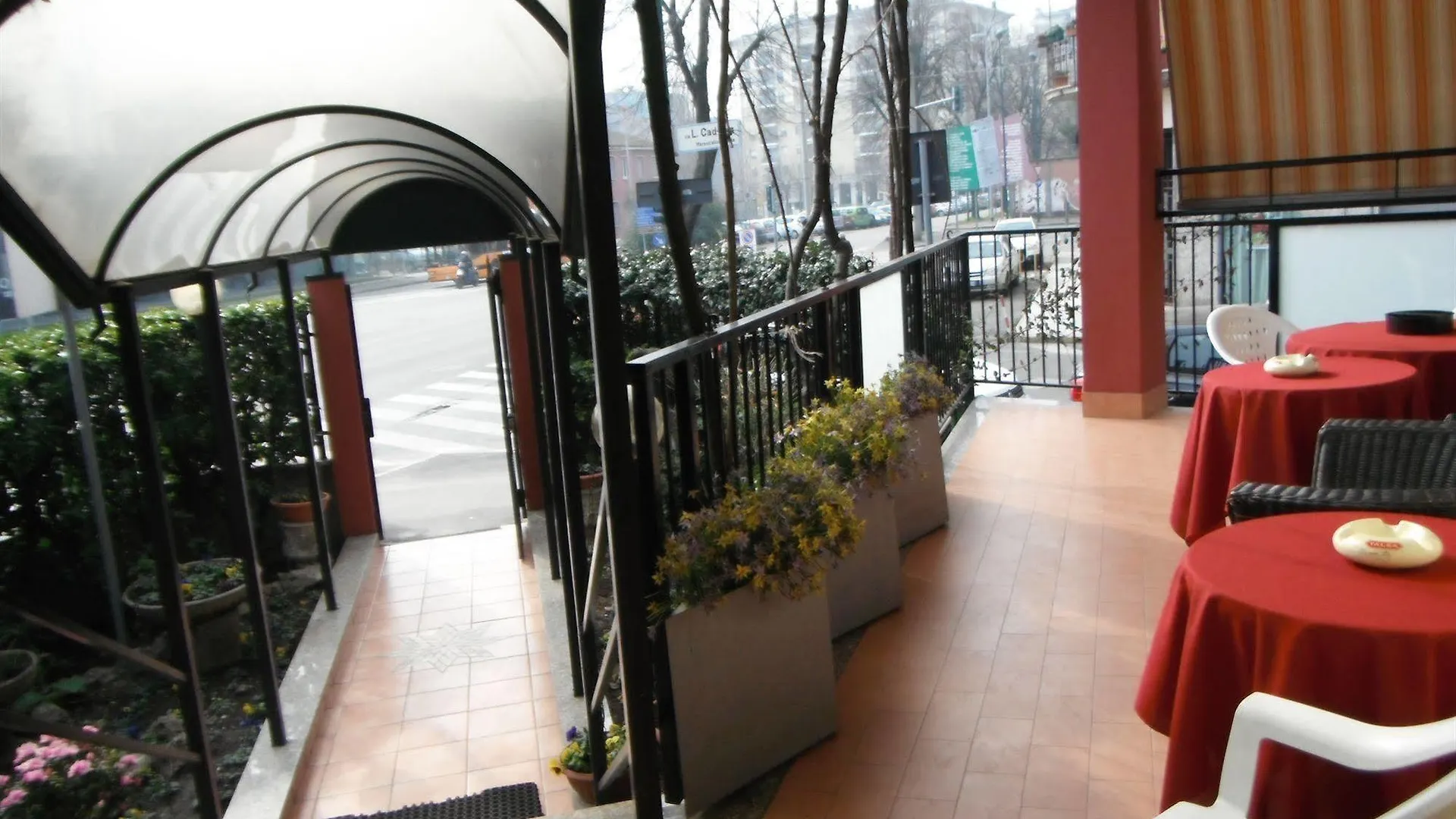 Hotel Renato Sesto San Giovanni 3*,  Italia
