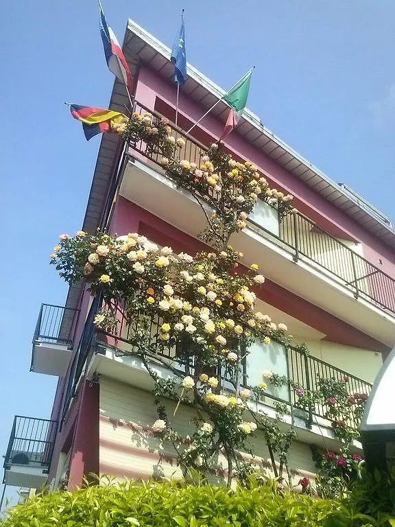 Hotel Renato